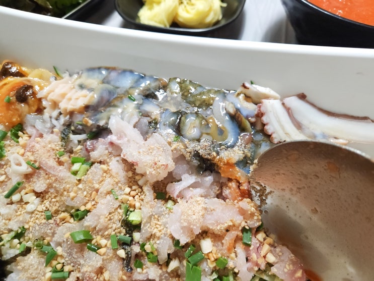 싱싱한 해산물이 넘치는 거제 소노캄 맛집 강성횟집