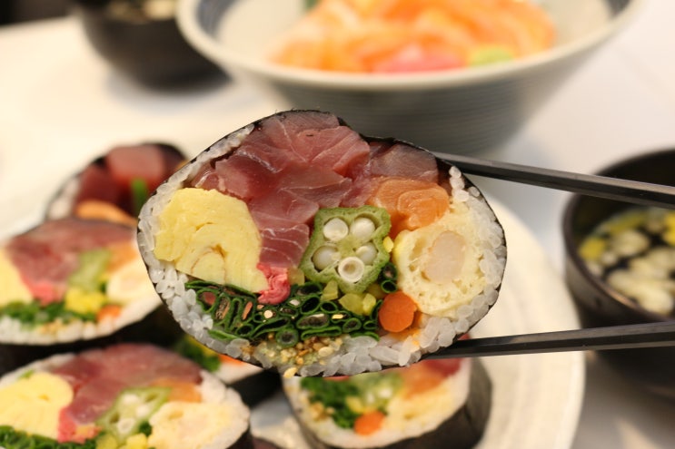  이태원역 후토마끼와 사케동 추천 맛집 그리디후토마끼