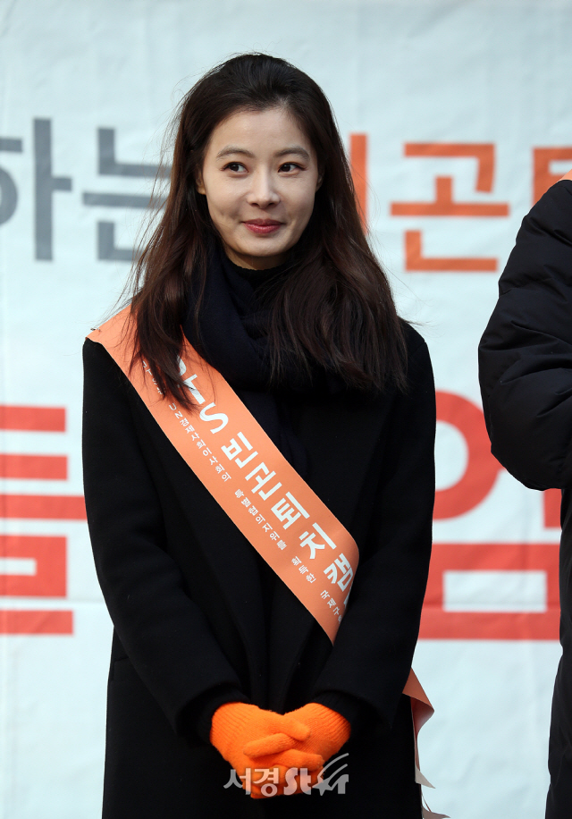  윤소이 나이 배우 프로필 남편 직업 조성윤 결혼 가족 고향 자녀