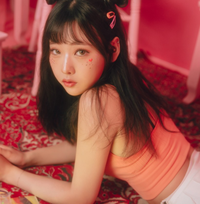  [VIBE 차트] IVE(아이브) - Kistch (키치)  듣기 / 가사 / 1시간 / 반복재생 / 교차편집 / 뮤비 / 화보 / 해석