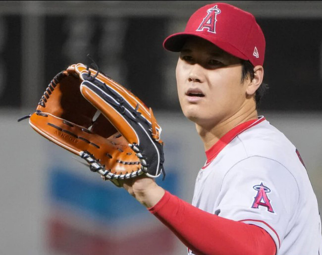  2023시즌 오타니 쇼헤이 투수 글러브 뉴발란스 A2KSO17