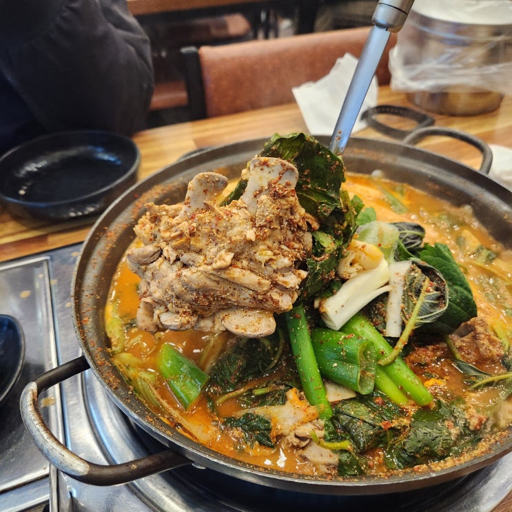  [장안동맛집] 장수닭도리감자탕 | 살이 엄청 실한 고기가 잔뜩 들어간 감자탕 맛집!