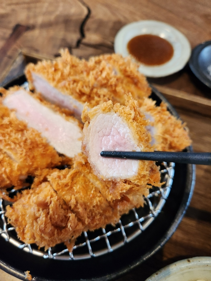  [서울 압구정 / 카츠바이콘반] 겉바속촉 인생카츠 도산공원 맛집 ::