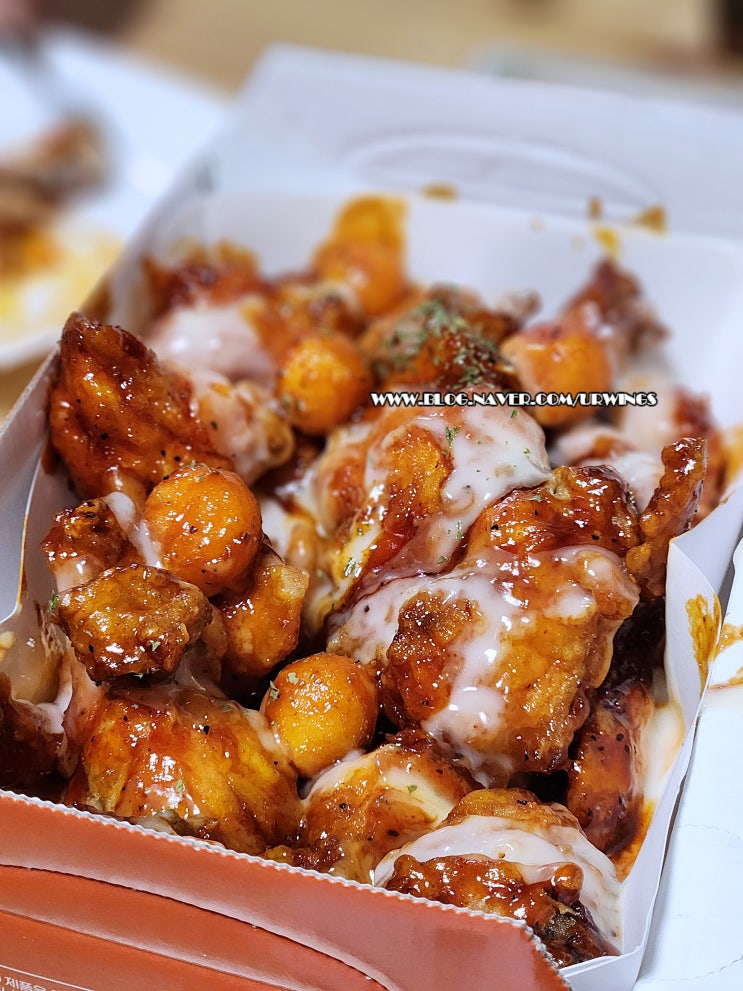  맛있게 매운 자담치킨 불패치킨