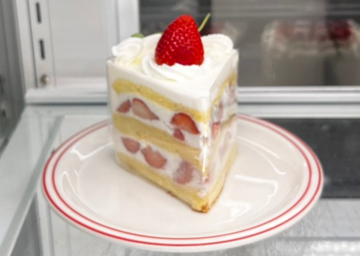 잠실 딸기케이크 맛집 팻어케이크 골라 먹는 재미가 쏠쏠 잠실 딸기케이크 맛집 팻어케이크 골라 먹는 재미가 쏠쏠