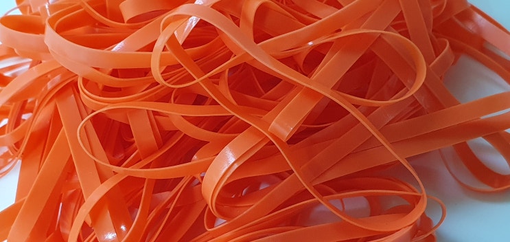  ESD(Electrostatic Discharge) 밴드에 관하여