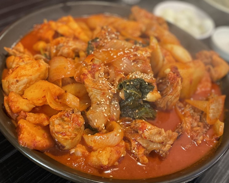 밥 비벼 먹고 싶은 닭도리찜 / 송파 잠실새내 칸코시