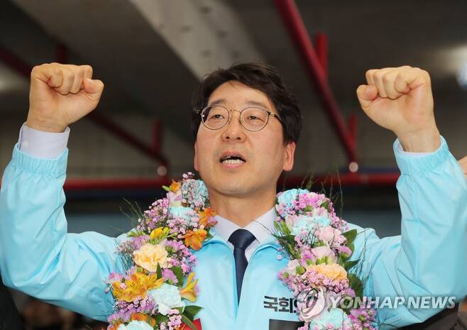  진보당 강성희 후보, 전주을 재선거 당선 39.07%