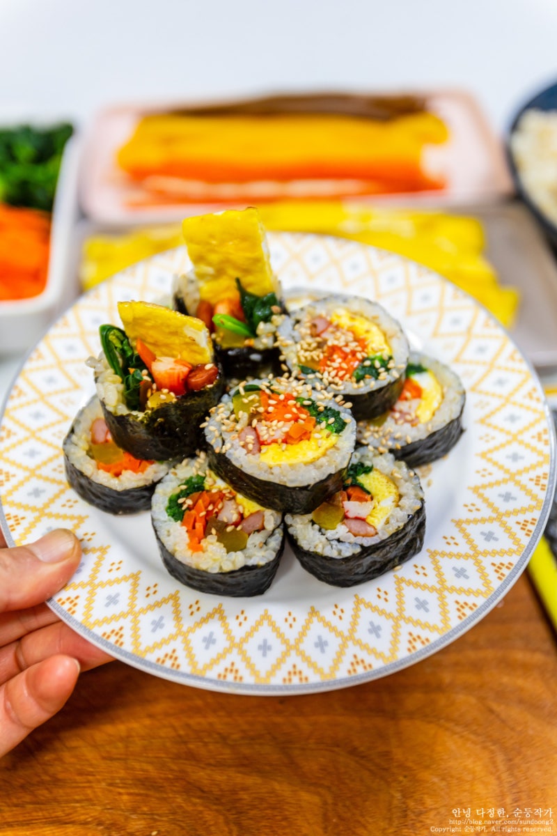 김밥만들기 김밥은 집김밥 기본김밥이 최고! 봄메뉴로 빠질수 없는 김밥맛있게싸는법 : 네이버 블로그
