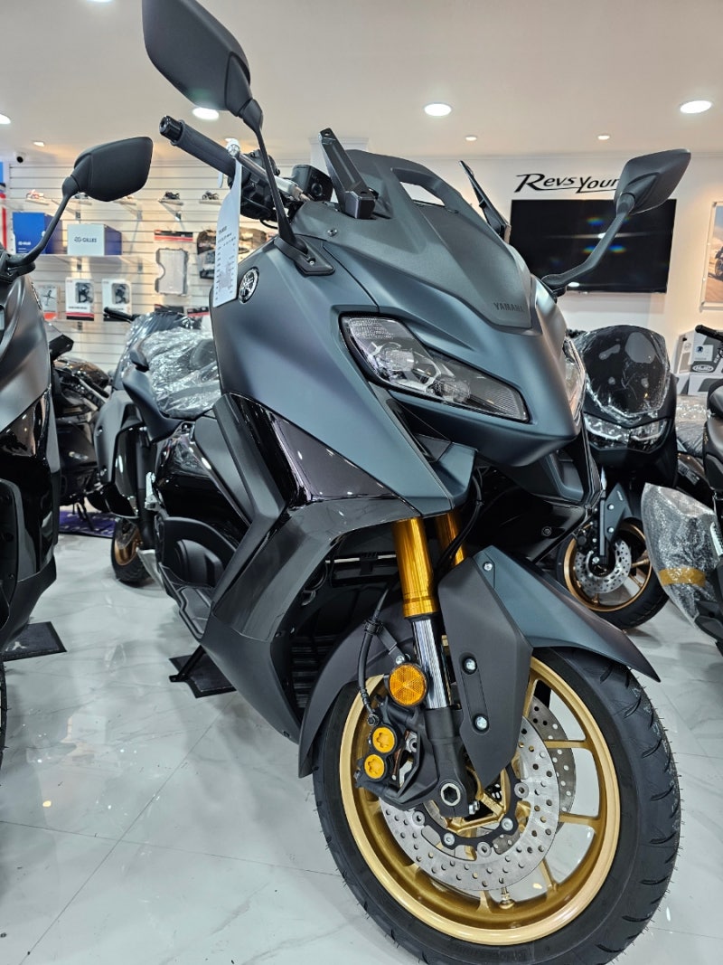 TMAX560 티멕스신차입고