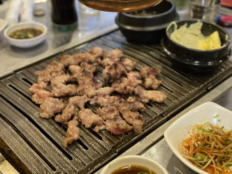  광주 신가동 맛집 소문난 연탄구이에서 오돌뼈에 술 한잔