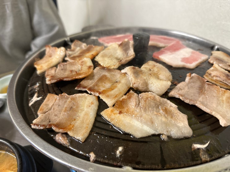  강남 논현역 맛집 :: 추억의 냉삼 폼 미쳤다! 강남노포 돼지고추장불고기