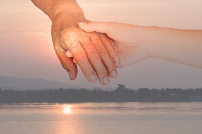 프랑스, 안락사 합법 추진…"말기환자 스스로 '삶의 끝' 결정" 프랑스, 안락사 합법 추진…"말기환자 스스로 '삶의 끝' 결정"