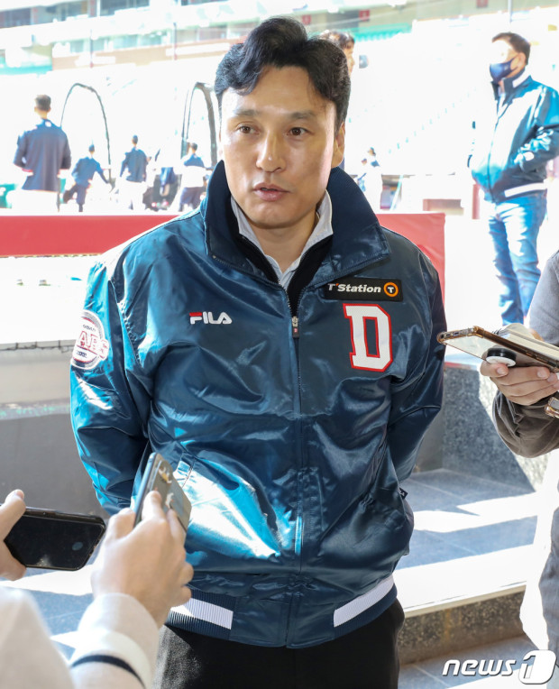 <b>이승엽 두산 감독</b>, 정말 초보감독 맞나... "작전 실패 질책하지... 