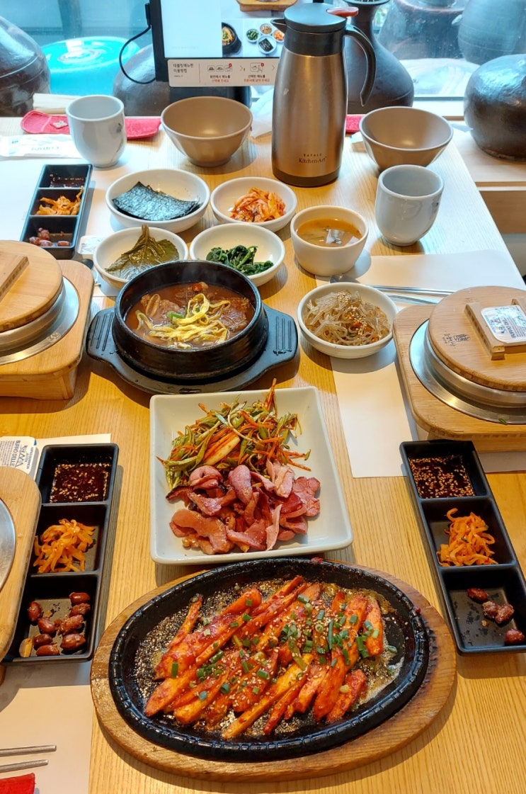 서교동 맛집 <들풀한상>  홍대에서 만난 정갈한 한식 점심으로 근사한 홍대 밥집