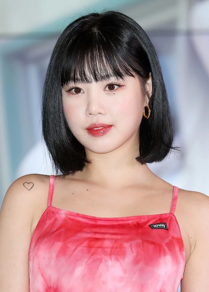 "여기서 봤다고?" 아이들 출신 수진, 학폭 논란 이후 깜짝 놀랄 목격담 공개됐다 "여기서 봤다고?" 아이들 출신 수진, 학폭 논란 이후 깜짝 놀랄 목격담 공개됐다