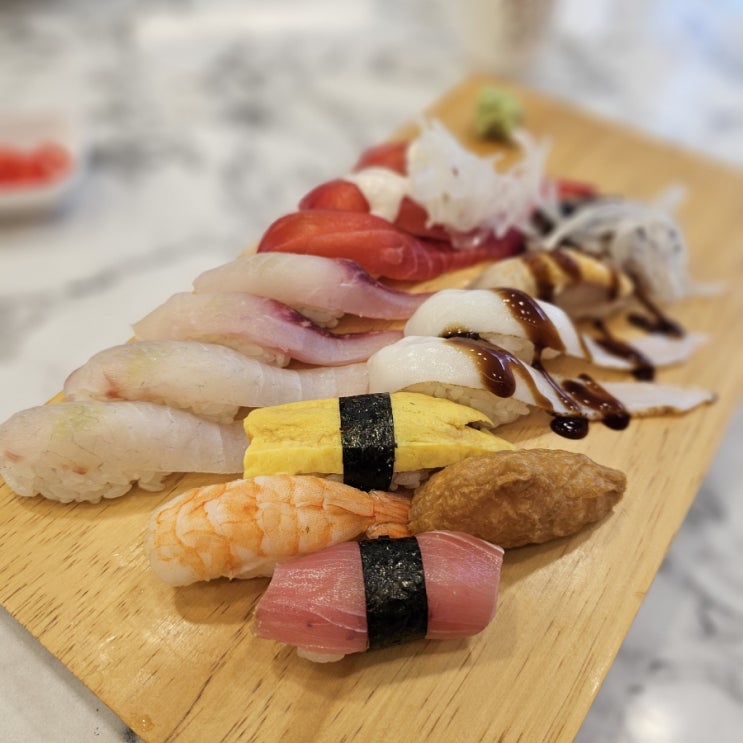  [오목교 맛집] 붉은 연어가 있는 숙성회 초밥집 《벚꽃스시 목동점》
