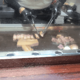 손에 꼽는 율하카페거리맛집 고품사 철판 통삼겹 김해율하고기집 손에 꼽는 율하카페거리맛집 고품사 철판 통삼겹 김해율하고기집