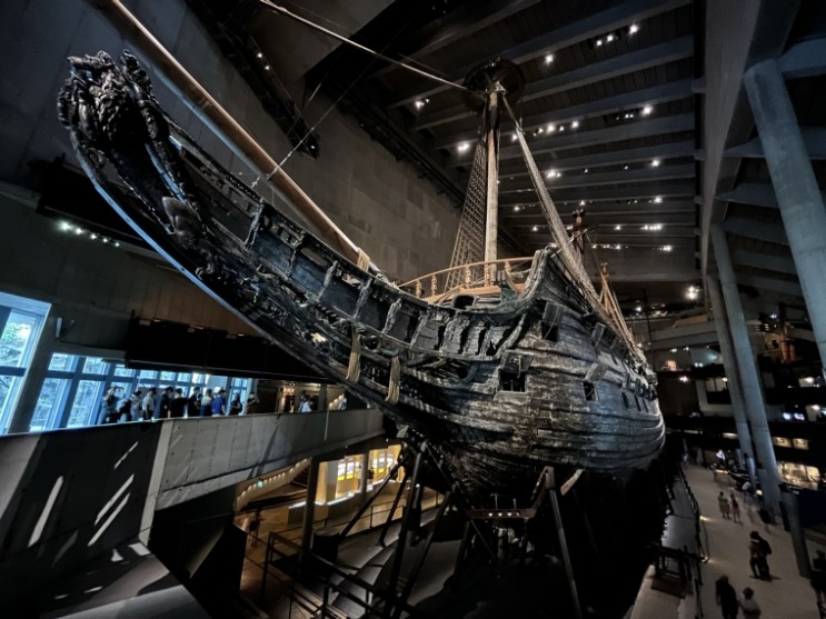 영화 캐리비안 해적 플라잉 더치맨호의 모델이 된 배 모양의 박물관