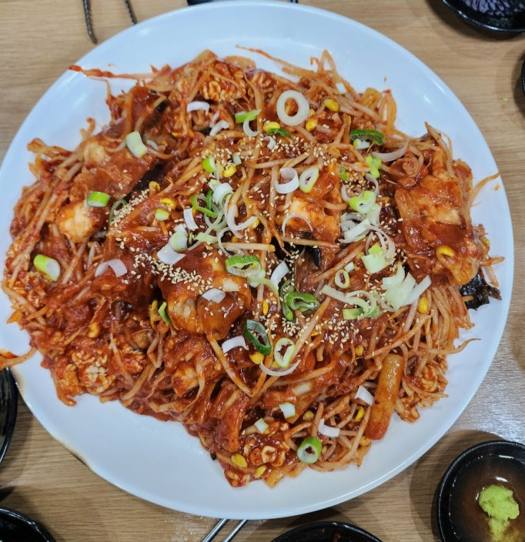  청주복대동맛집 / 해물탕을 기본으로 주는 대왕아구찜해물찜