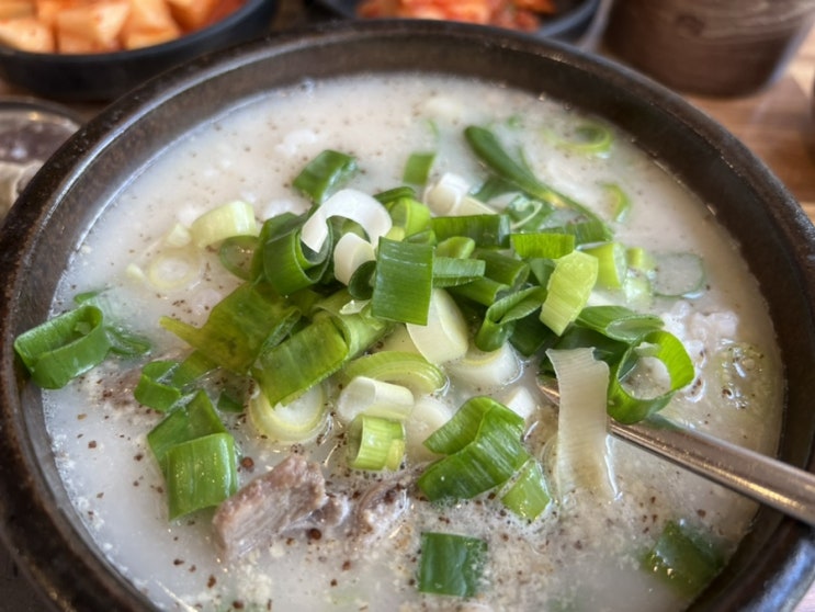  파주운정 운정호수공원 맛집 추천 : 청담순대국 / 3년단골 순대국은 여기!