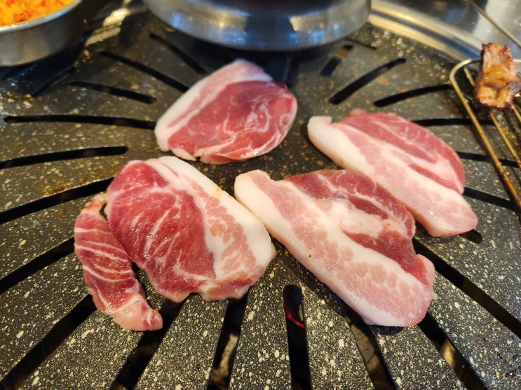  [신림동 맛집] 대학동 고시촌 솔찬제주뒷고기 신림점에서 솔잔 세트(뒷고기 덜미살 뽈살 항정살) 먹고 온 내 돈 내산 후기
