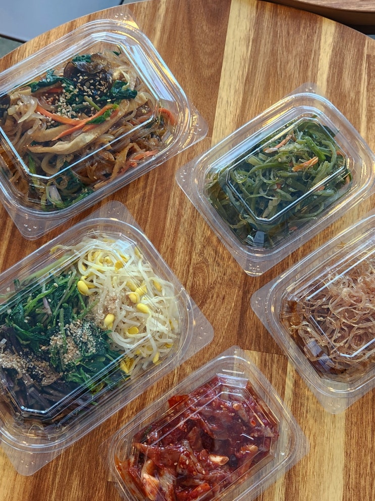  별이찬방카페 : 울산 명촌동 진장동 반찬 맛집 반찬부터 커피까지