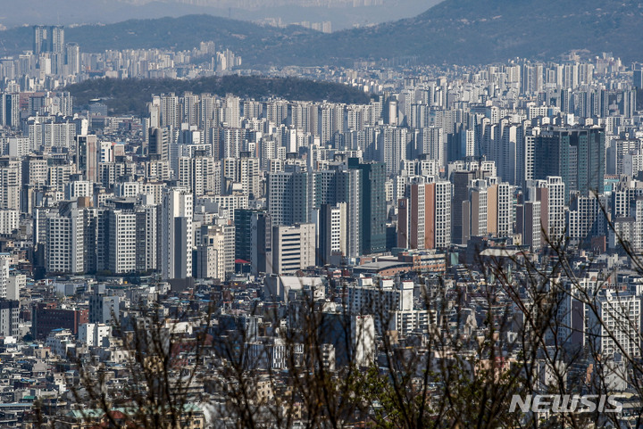 '공시가 9억→12억 이하' 문턱 낮아지는 주택연금…가입해볼까 '공시가 9억→12억 이하' 문턱 낮아지는 주택연금…가입해볼까