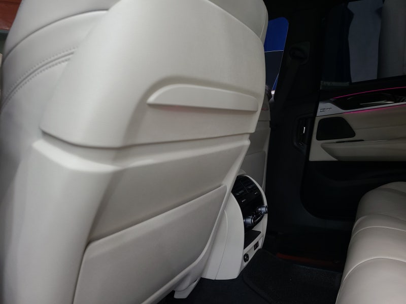 인천 남동구 / 실내커스텀/염색 / BMW / 6시리즈 GT (G32)