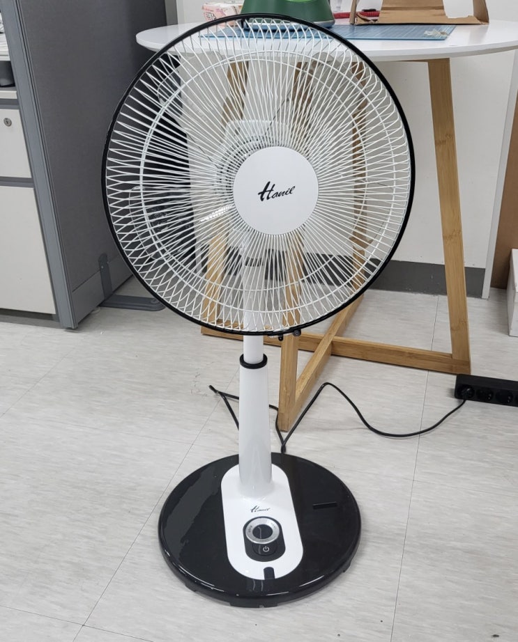 한일 선풍기 EFe-453R 무소음 초미풍 아기바람 리모컨형 한일 선풍기 EFe-453R 무소음 초미풍 아기바람 리모컨형
