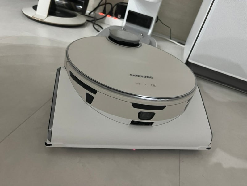 로봇청소기 삼성 제트봇 AI