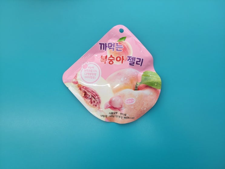 복숭아를 까먹는 느낌의 젤리? - 까먹는 복숭아젤리 - 편의점신제품 내돈내산 솔직리뷰