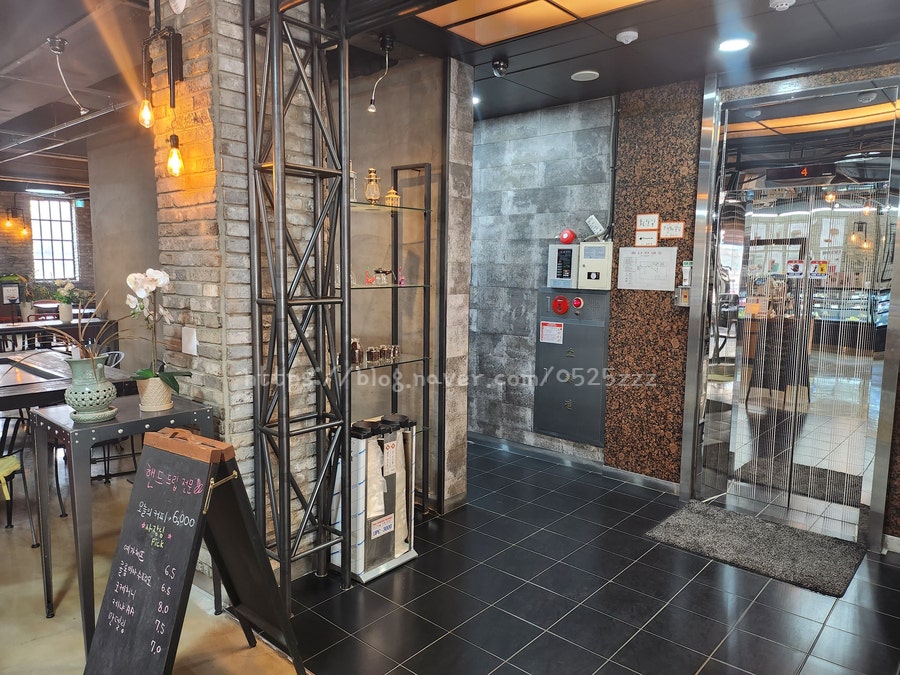 [맛있는 커피 오페라빈]구월동 오페라빈 카페 스페셜티 원두 에스프레소바 내돈내산 맛있는 브런치와 디저트 길병원 분위기 좋은 카페 관련 사진