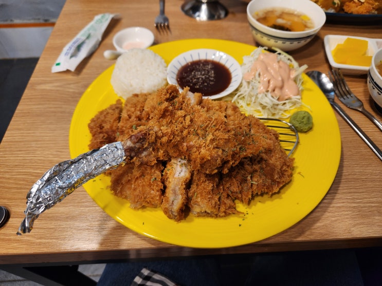  왕십리역돈카츠 엄마카츠아빠카레 후기