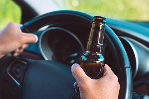 음주 운전은 살인이다! 음주운전 시  강력한 처벌만이 음주 운전을 안 하는 길이라고 생각합니다.
