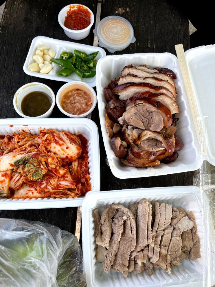 [경주/노서동맛집]관광지 외각인데도 줄서서 먹는 족발맛집 '가마솥족발'