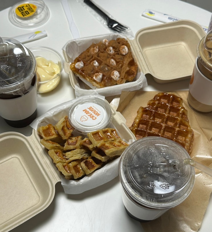  [대전 월평동 카페] 크림하우스 대전 크로플 찐찐찐맛집 (심야 배달, 포장 가능)