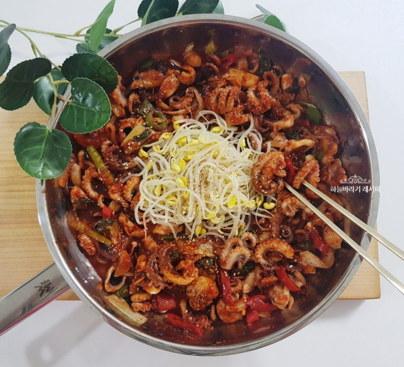 냉동 쭈꾸미 볶음 만드는 법 백종원 쭈꾸미 볶음 레시피 쭈꾸미  손질법 쭈꾸미 볶음 소스 양....