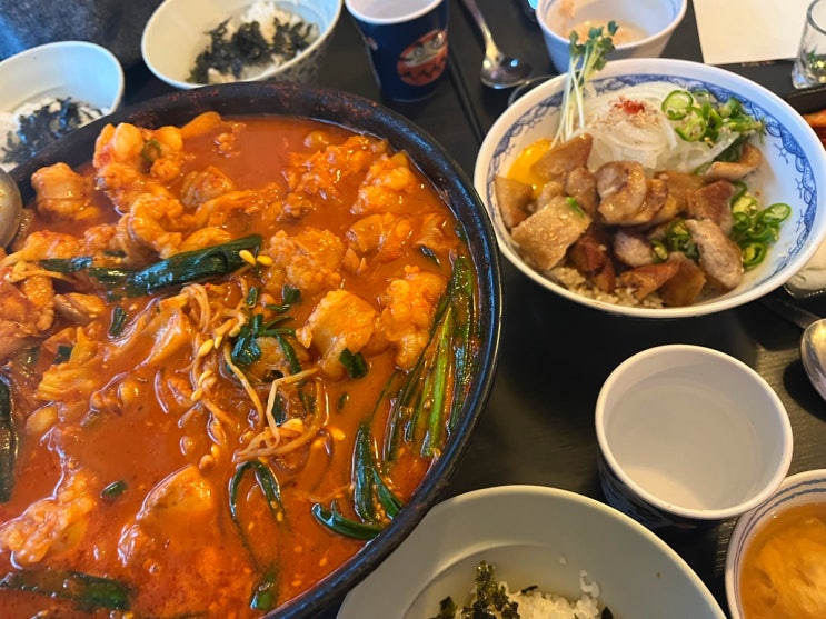 [성수 곱도리탕] 성수 이영자 맛집,통통한 곱도리탕에 항정살 덮밥까지_대낚식당 솔직후기