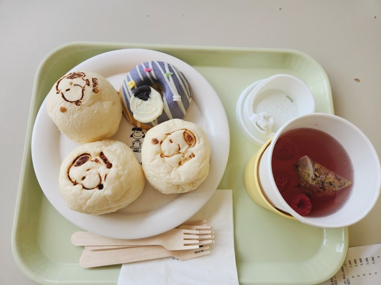  [루시의레모네이드] 제주 스누피가든 속 귀여운  카페, 빵 구움도넛 맛집