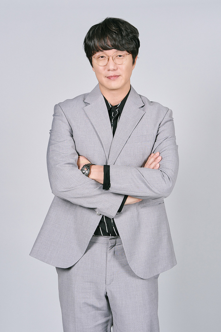 "축가 한 곡에 3천만원" 성시경, 외롭다는데 아직까지 결혼을 하지 못한 이유는? "축가 한 곡에 3천만원" 성시경, 외롭다는데 아직까지 결혼을 하지 못한 이유는?