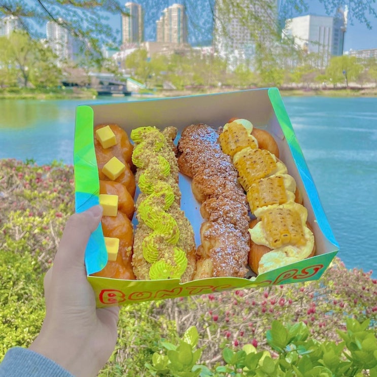  잠실맛집 꽈배기 도넛 송리단길 카페｜봉땅 본점