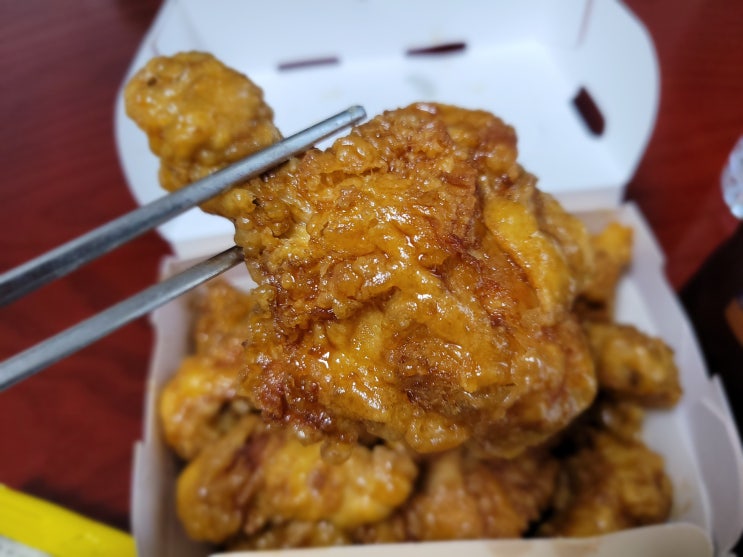 bhc 골드킹 : 내 입맛에는 조금 느끼, 레드킹 폭립 주문할걸 (일단 시켜 흥업점)