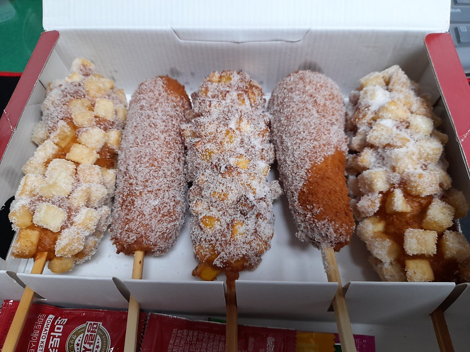 명랑핫도그 이충점 사진 2