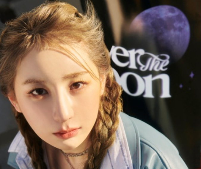이채연, 오늘 미니 2집 '오버 더 문' 발매…'퍼포먼스 퀸' 컴백 이채연, 오늘 미니 2집 '오버 더 문' 발매…'퍼포먼스 퀸' 컴백