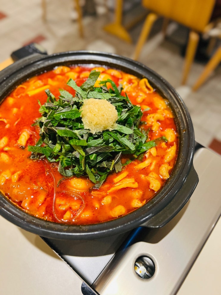  [신당역 맛집-연해장] 곱창전골, 감자전, 곱창 볶음밥 Let's go.