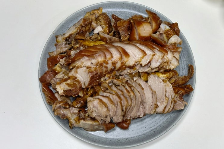  산본시장 맛집 줄서서 먹는 장충왕족발
