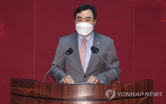 <b>검찰</b>, 민주당 전대 '돈봉투 의혹' <b>윤관석 압수수색</b>