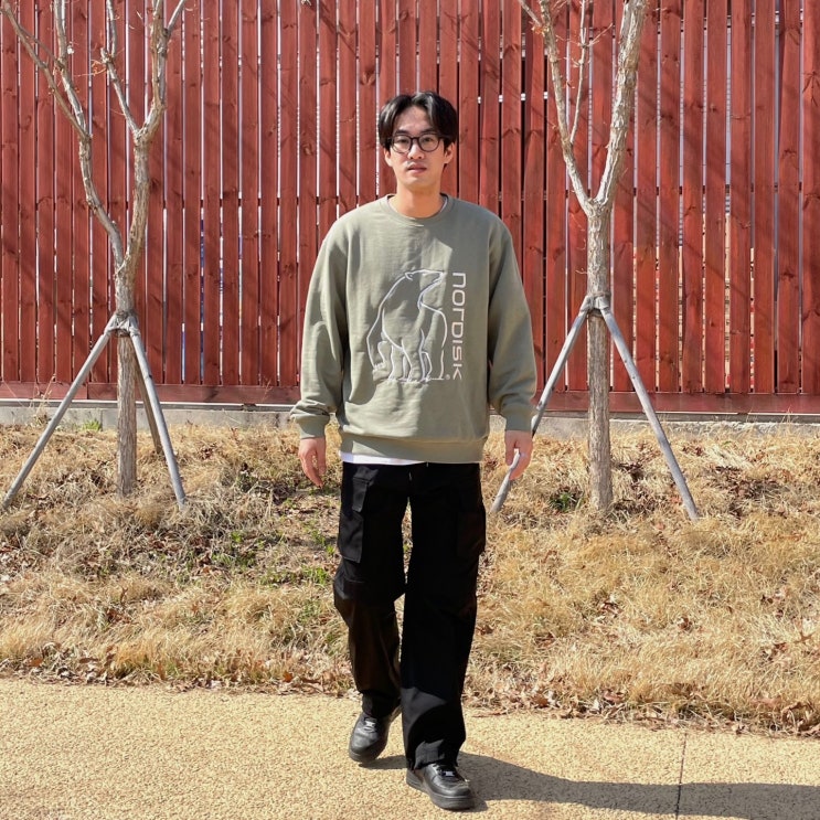  남자 맨투맨 노르디스크 데일리룩 코디 캠핑룩으로도 good!