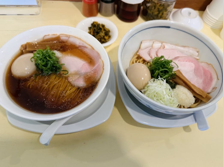  학동역 라멘 맛집 코마츠 | 쇼유라멘, 아부라소바: 서울/논현동